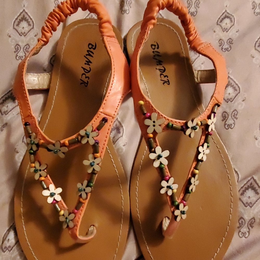 Sandals - Picture 2 of 6